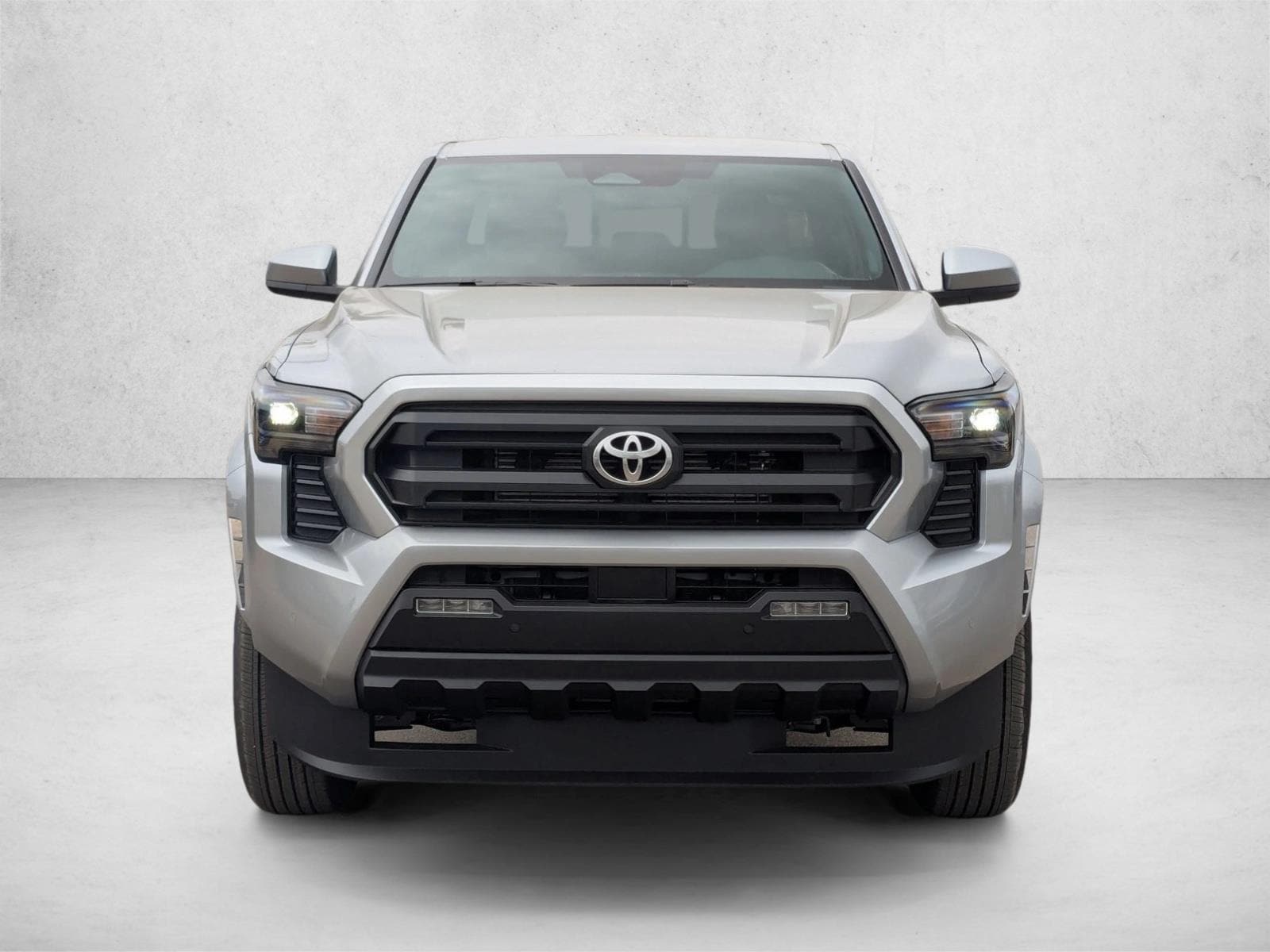 2026 Toyota Tacoma SR5 - Photo 6