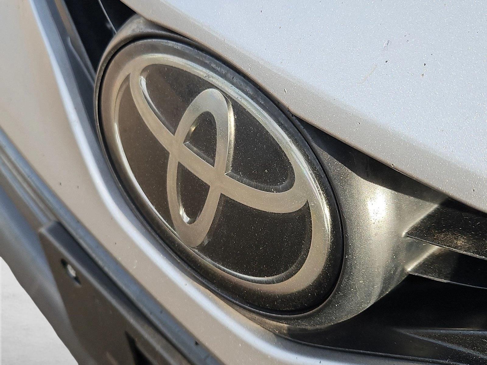 2023 Toyota Camry XLE - Photo 30
