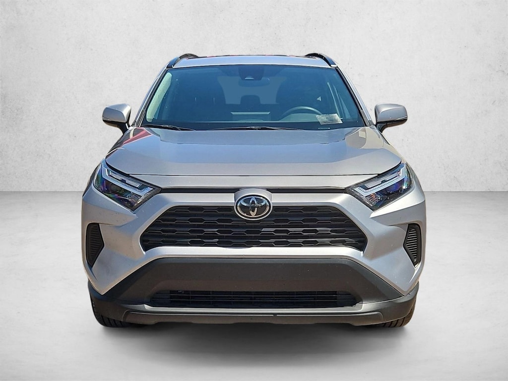 Used 2025 Toyota RAV4 Hybrid XLE SUV