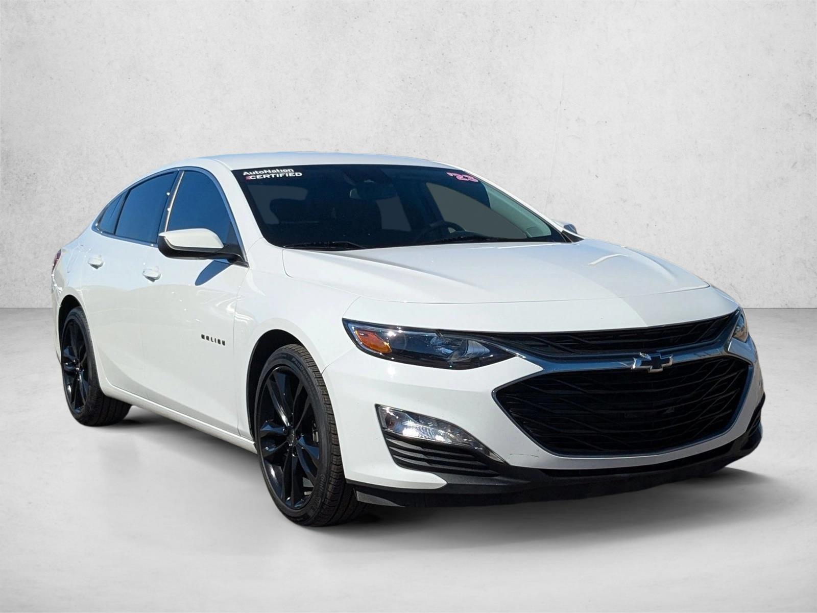 2023 Chevrolet Malibu 1LT photo 3