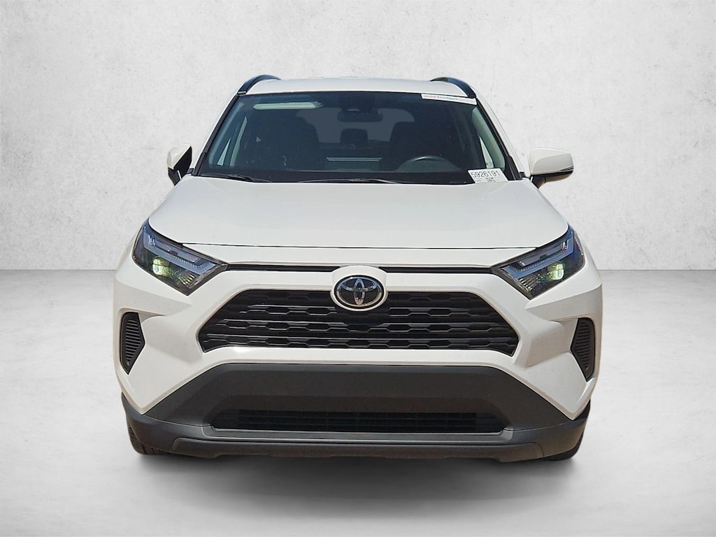 Used 2025 Toyota RAV4 Hybrid XLE SUV