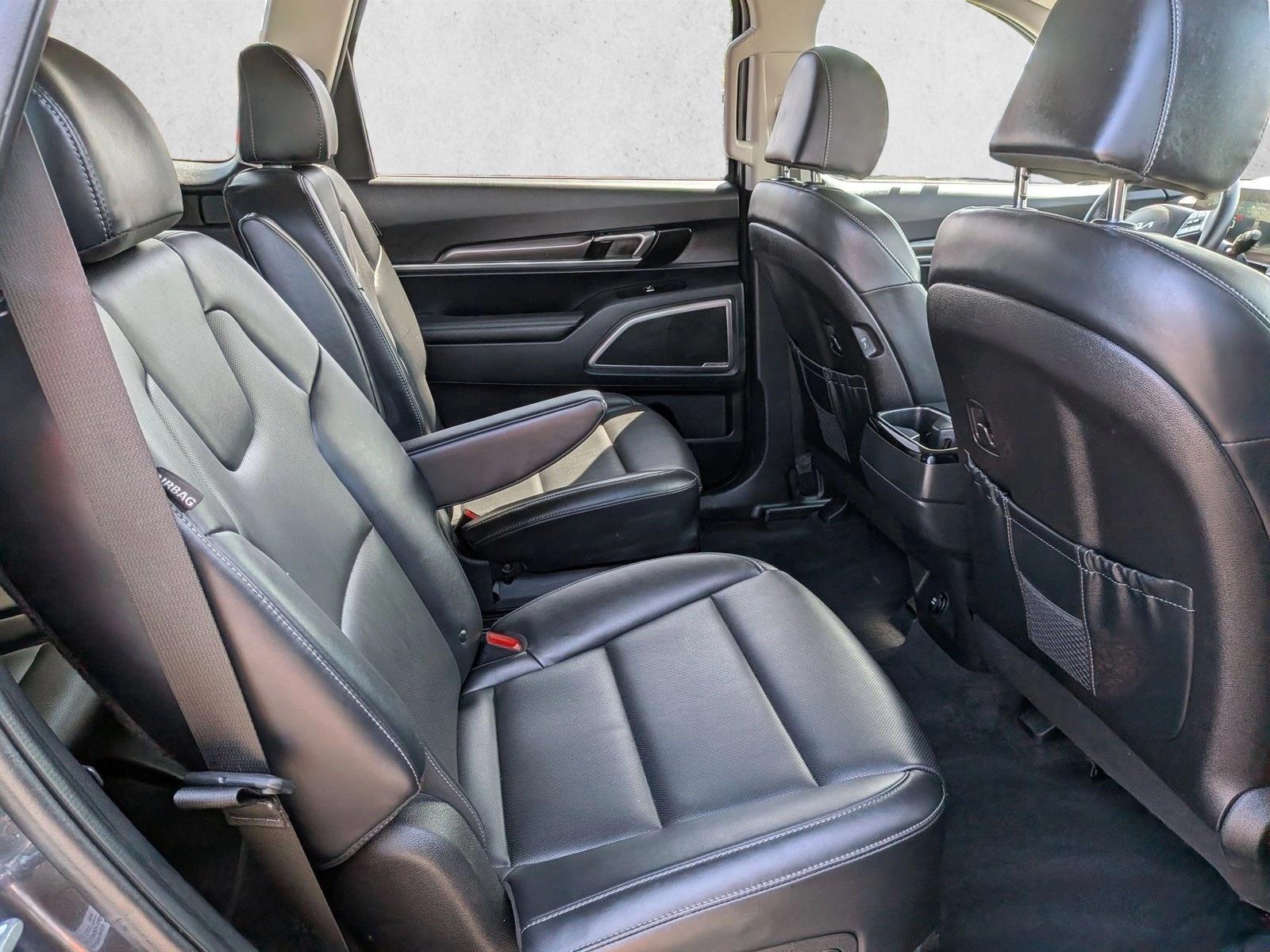 2025 Kia Telluride S - Photo 28