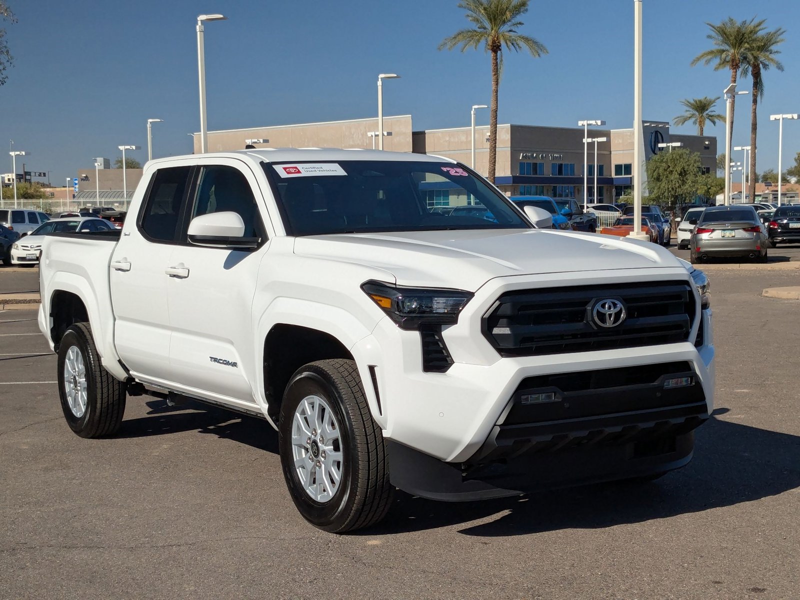 2025 Toyota Tacoma SR5 photo 3