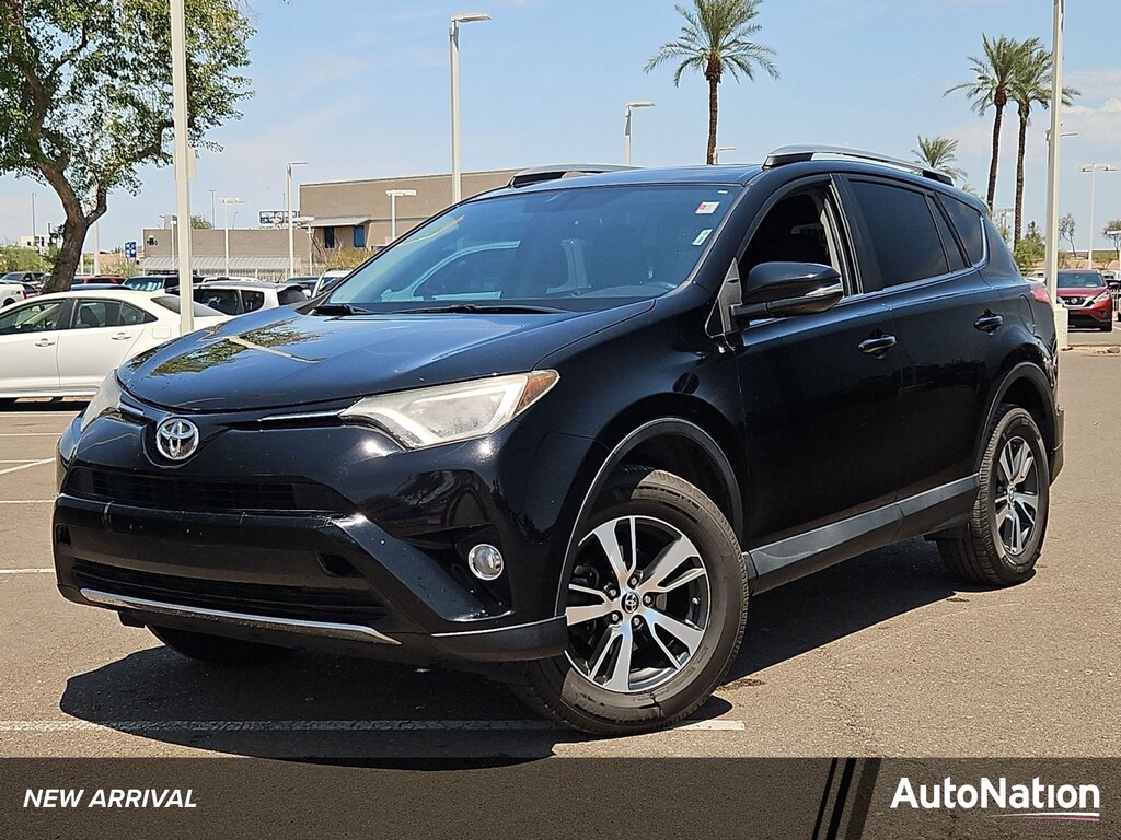 Used 2016 Toyota RAV4 XLE SUV