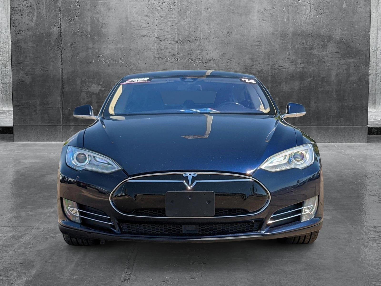 Used 2014 Tesla Model S S with VIN 5YJSA1H10EFP54209 for sale in Tempe, AZ