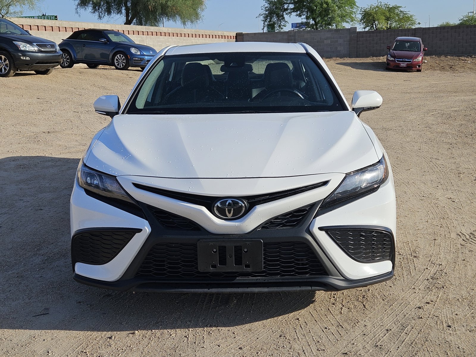Used 2022 Toyota Camry SE with VIN 4T1G11AK3NU663981 for sale in Tempe, AZ