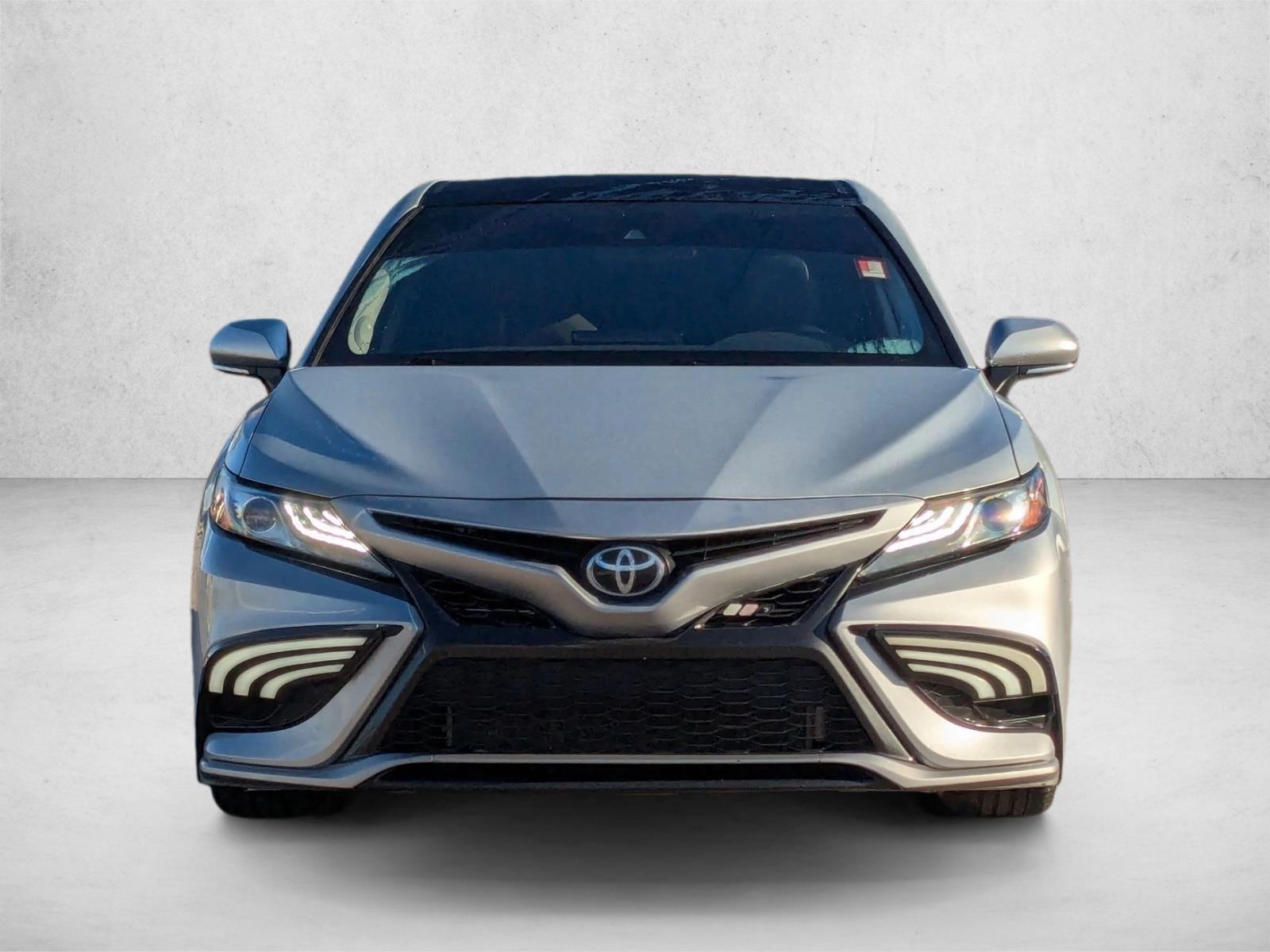 2022 Toyota Camry XSE photo 2