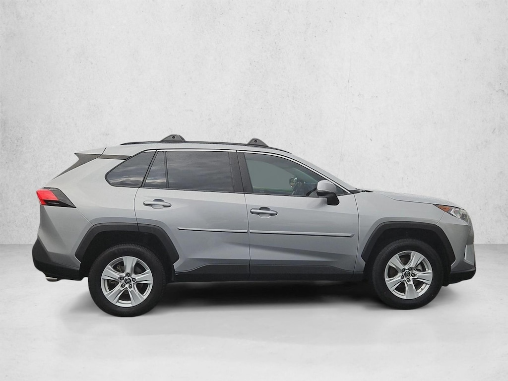 Used 2019 Toyota RAV4 XLE SUV