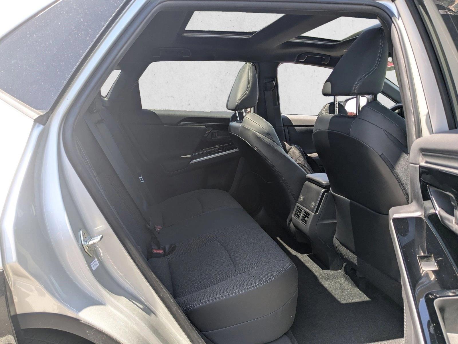 2023 Toyota bZ4X XLE - Photo 27