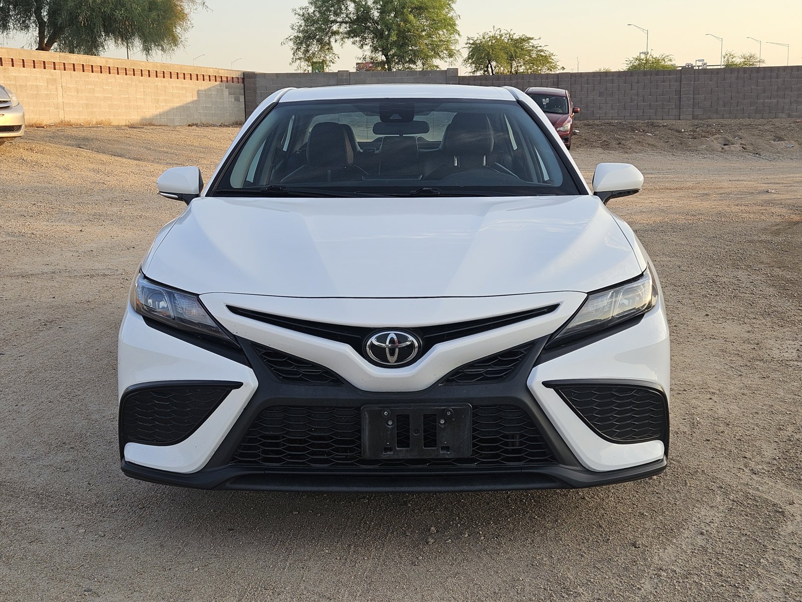 Used 2022 Toyota Camry SE with VIN 4T1G11AK4NU628818 for sale in Tempe, AZ