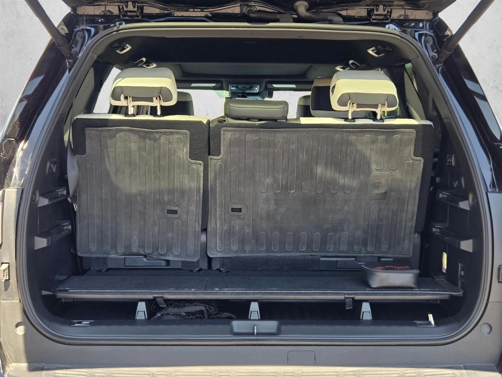 2023 Toyota Sequoia Capstone - Photo 6