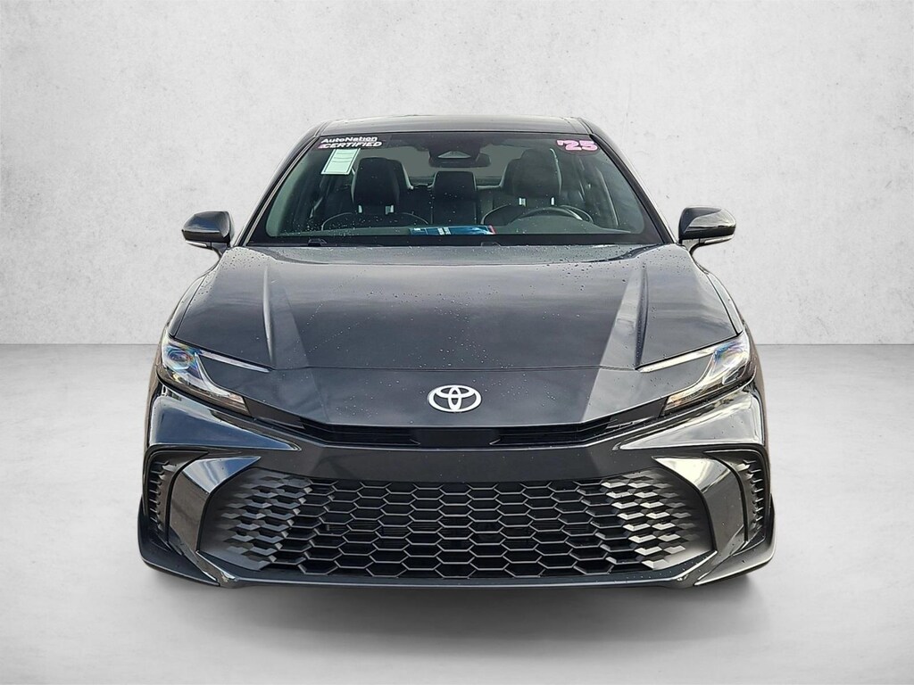 Used 2025 Toyota Camry SE Sedan