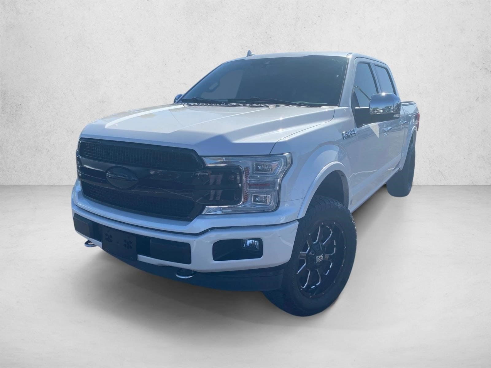 2019 Ford F-150 Platinum 4x4 SuperCrew 5-1/2 Box's photo