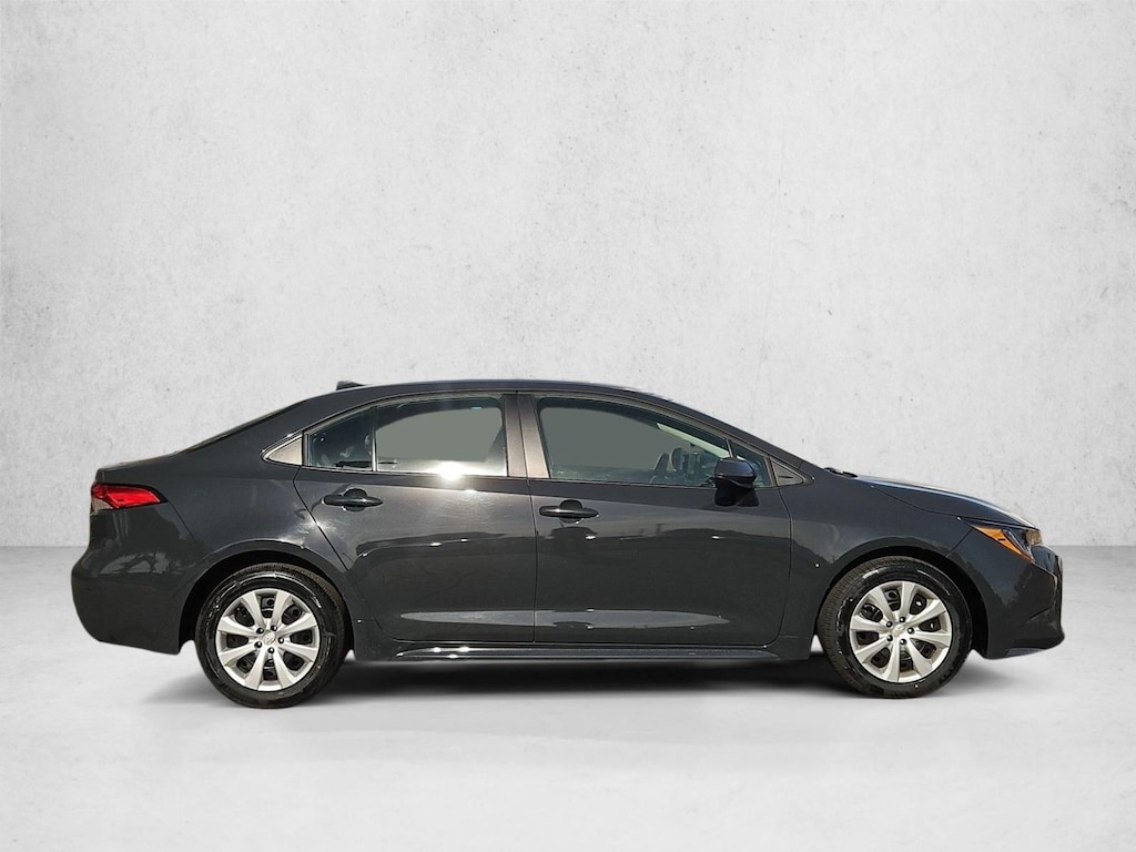 Used 2025 Toyota Corolla LE Sedan