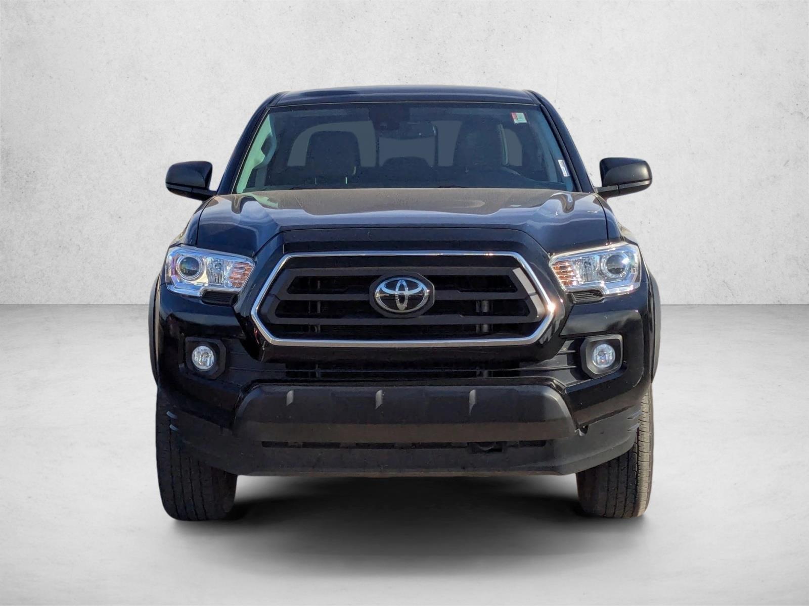 2023 Toyota Tacoma SR5 V6 photo 2