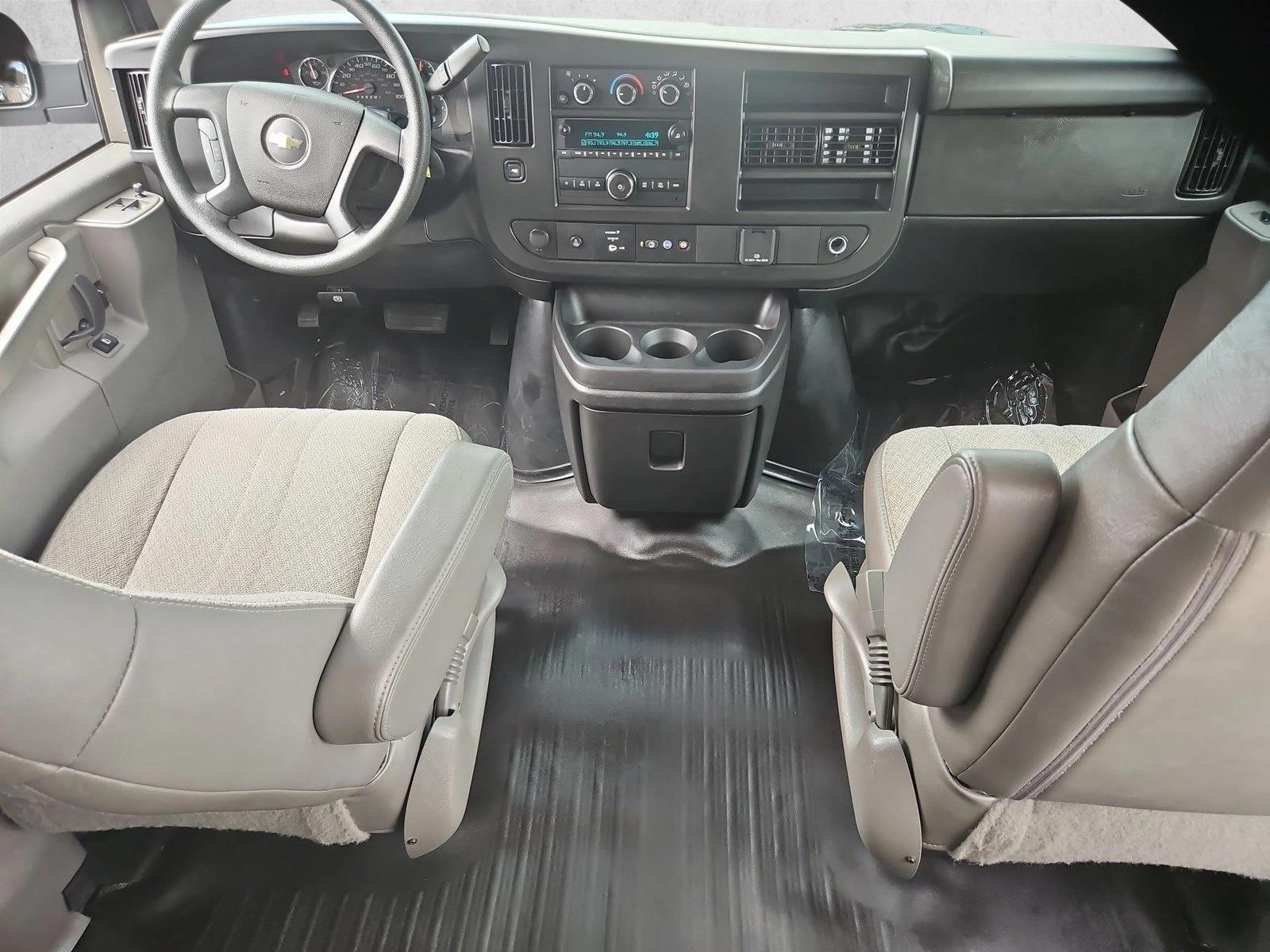 2023 Chevrolet Express Passenger LS - Photo 21