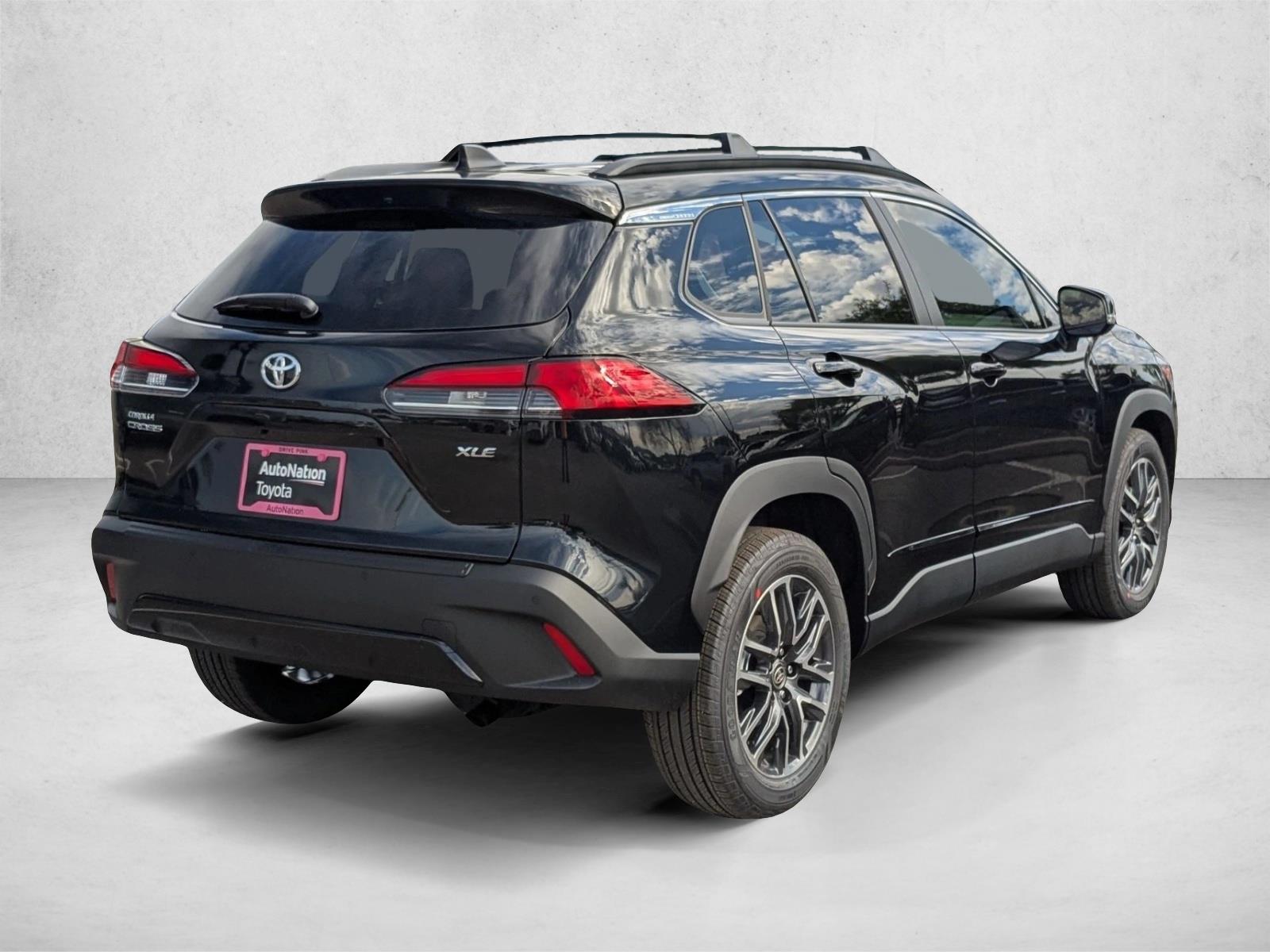 2026 Toyota Corolla Cross XLE photo 2