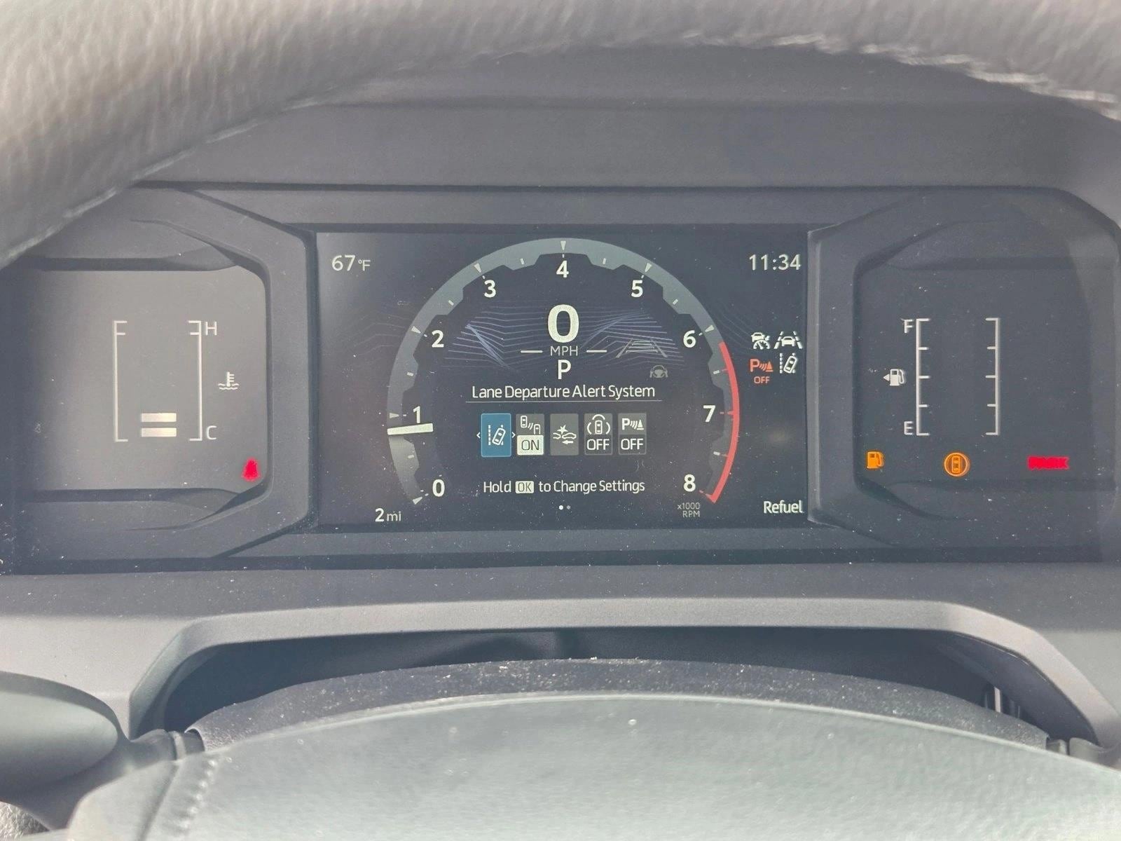 2026 Toyota Tacoma SR5 - Photo 11