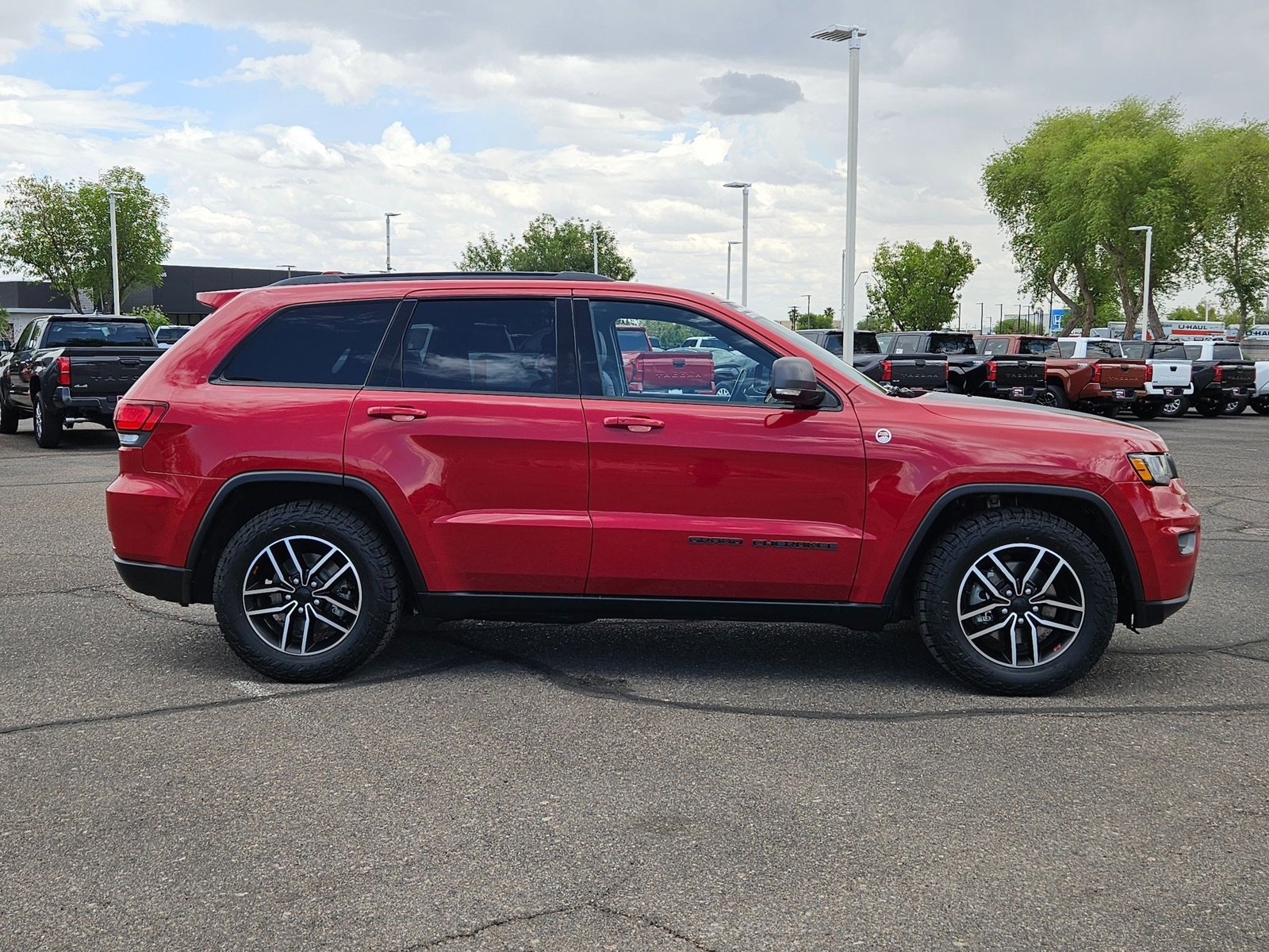 2020 Jeep Grand Cherokee Trailhawk photo 4