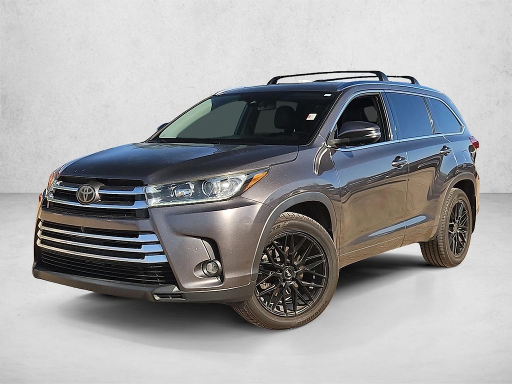 Used 2019 Toyota Highlander Limited Platinum V6 SUV