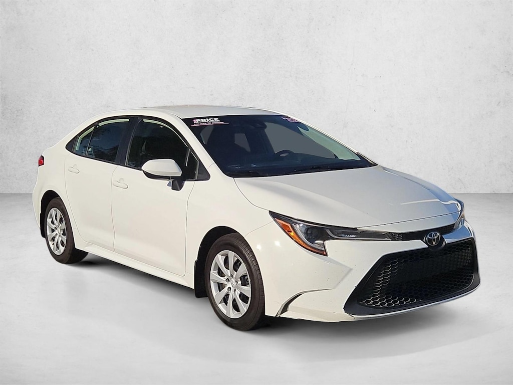 Used 2022 Toyota Corolla LE Sedan