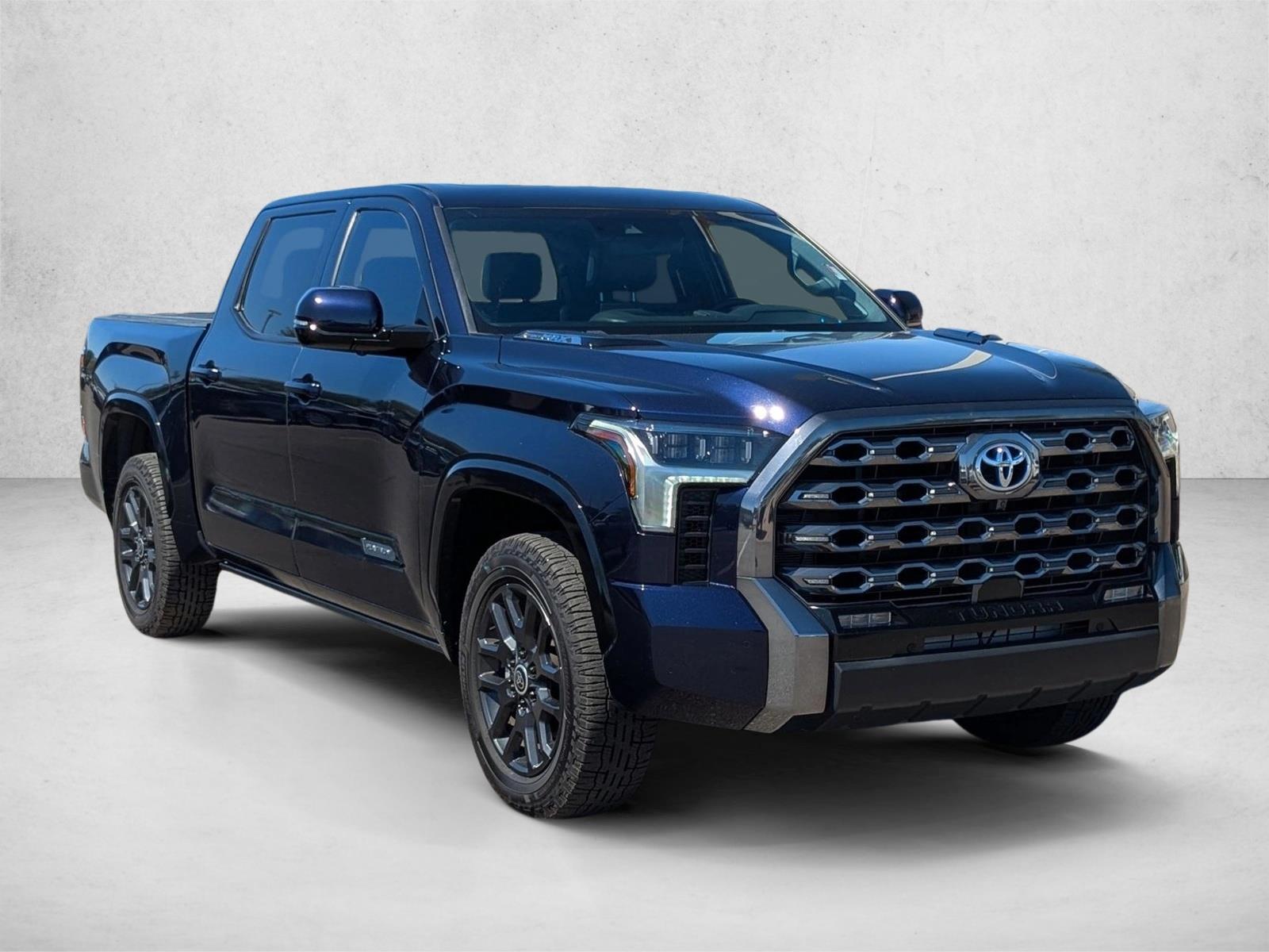 2024 Toyota Tundra Platinum photo 3