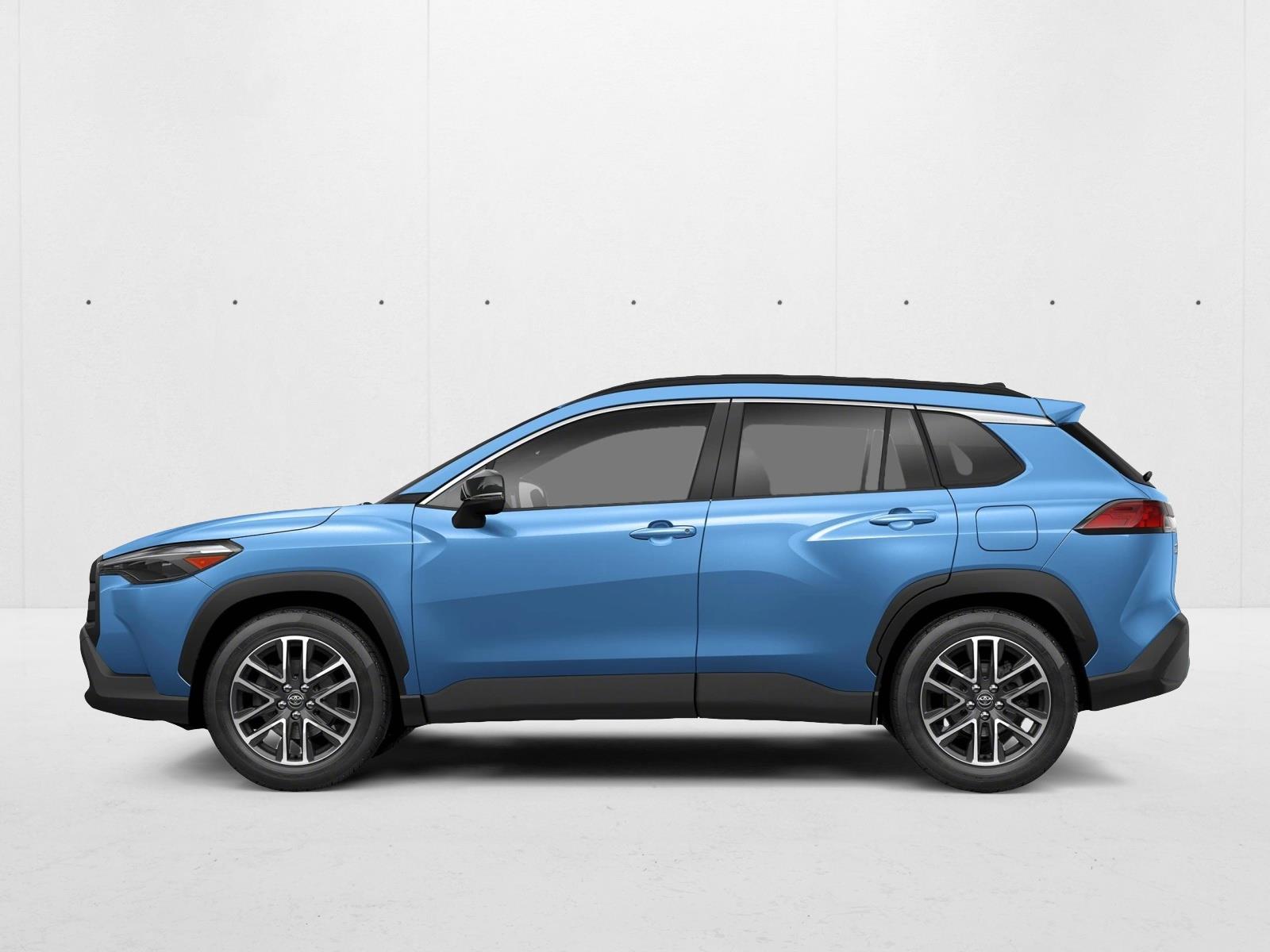 2026 Toyota Corolla Cross XLE photo 2