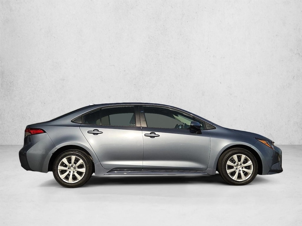 Used 2025 Toyota Corolla LE Sedan