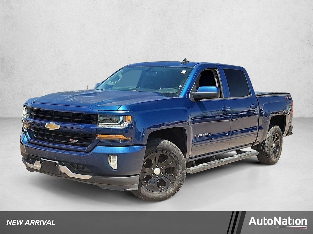 Used 2018 Chevrolet Silverado 1500 LT w/2LT Truck Crew Cab