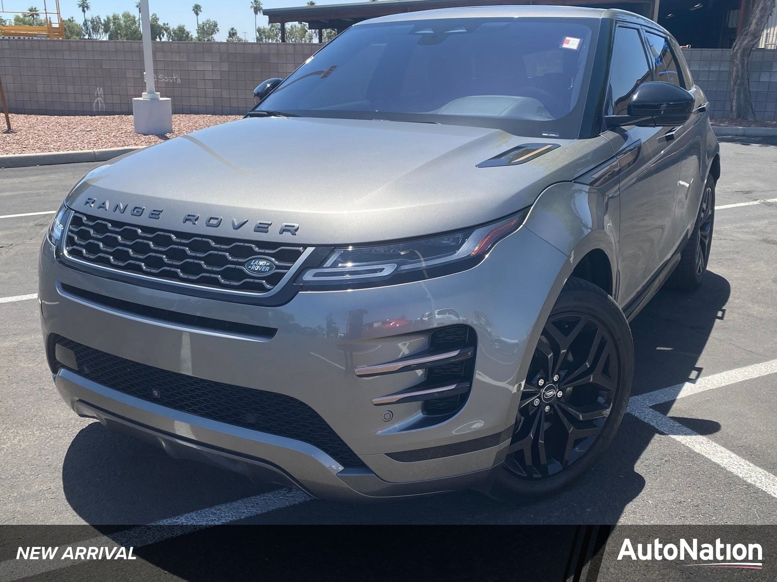 2021 Land Rover Range Rover Evoque R-Dynamic SE's photo