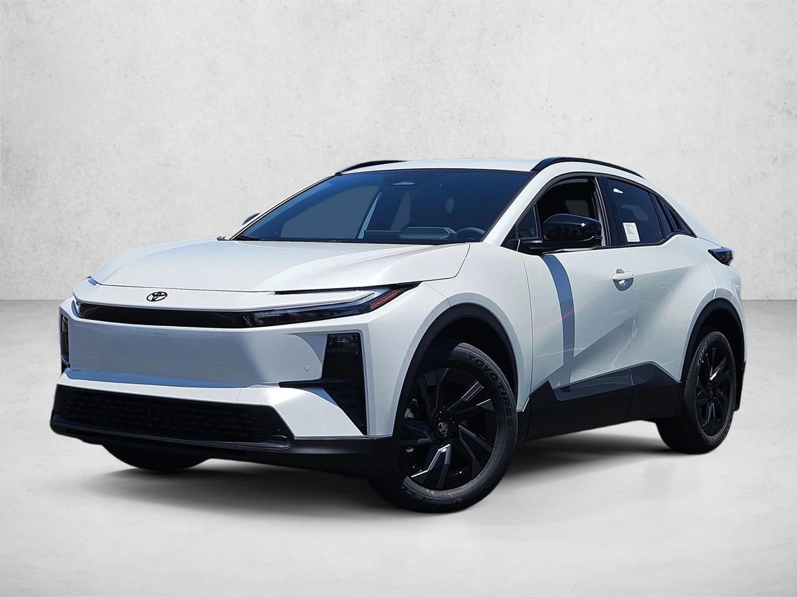 2026 Toyota C-HR SE AWD's photo