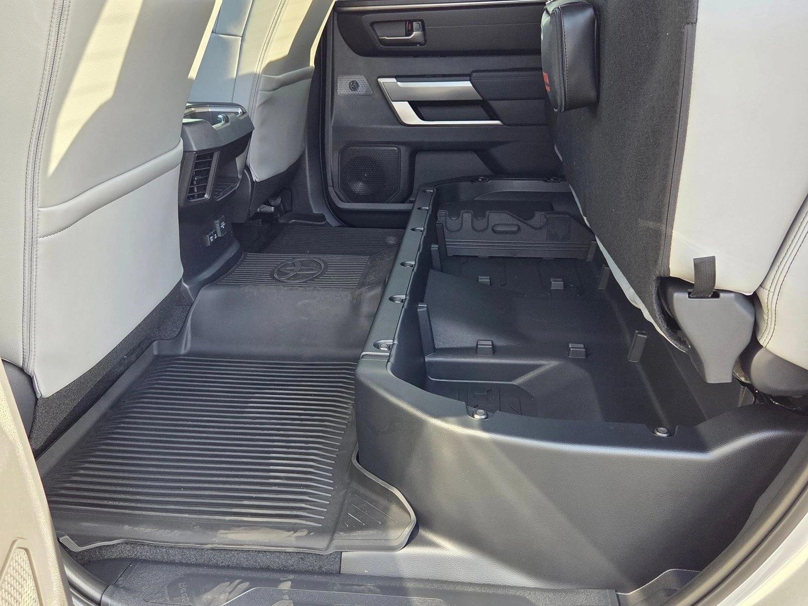 2026 Toyota Tundra SR5 - Photo 15