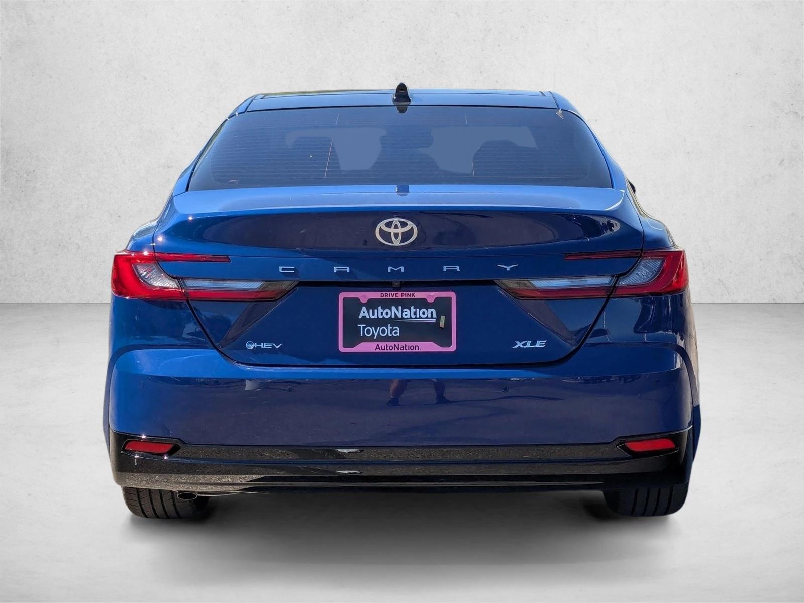 2026 Toyota Camry XLE - Photo 8