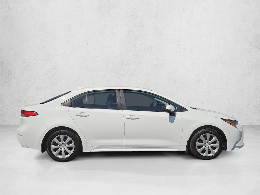 Used 2025 Toyota Corolla LE Sedan