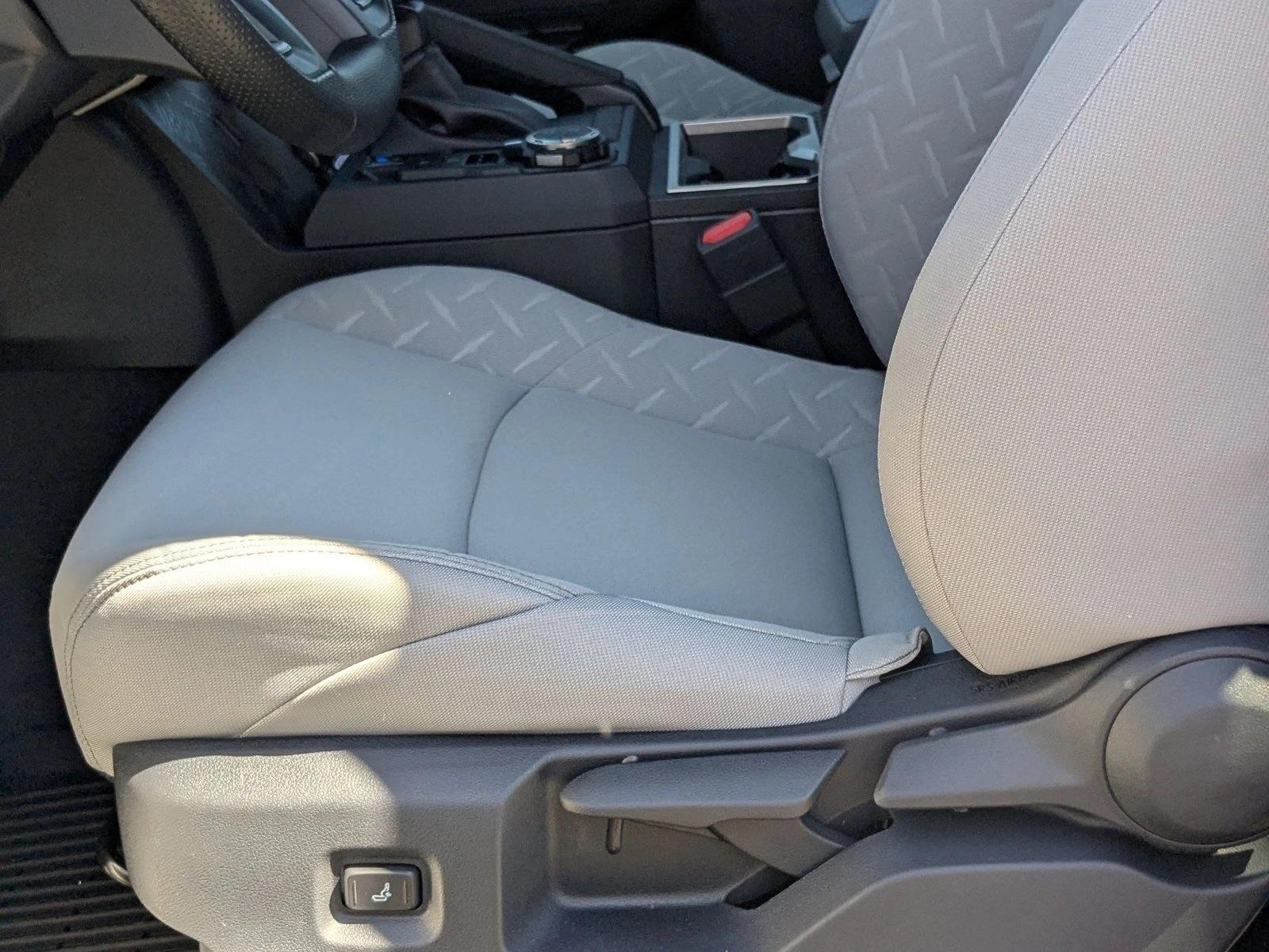 2025 Toyota Tacoma SR5 4x4 Double Cab photo 4