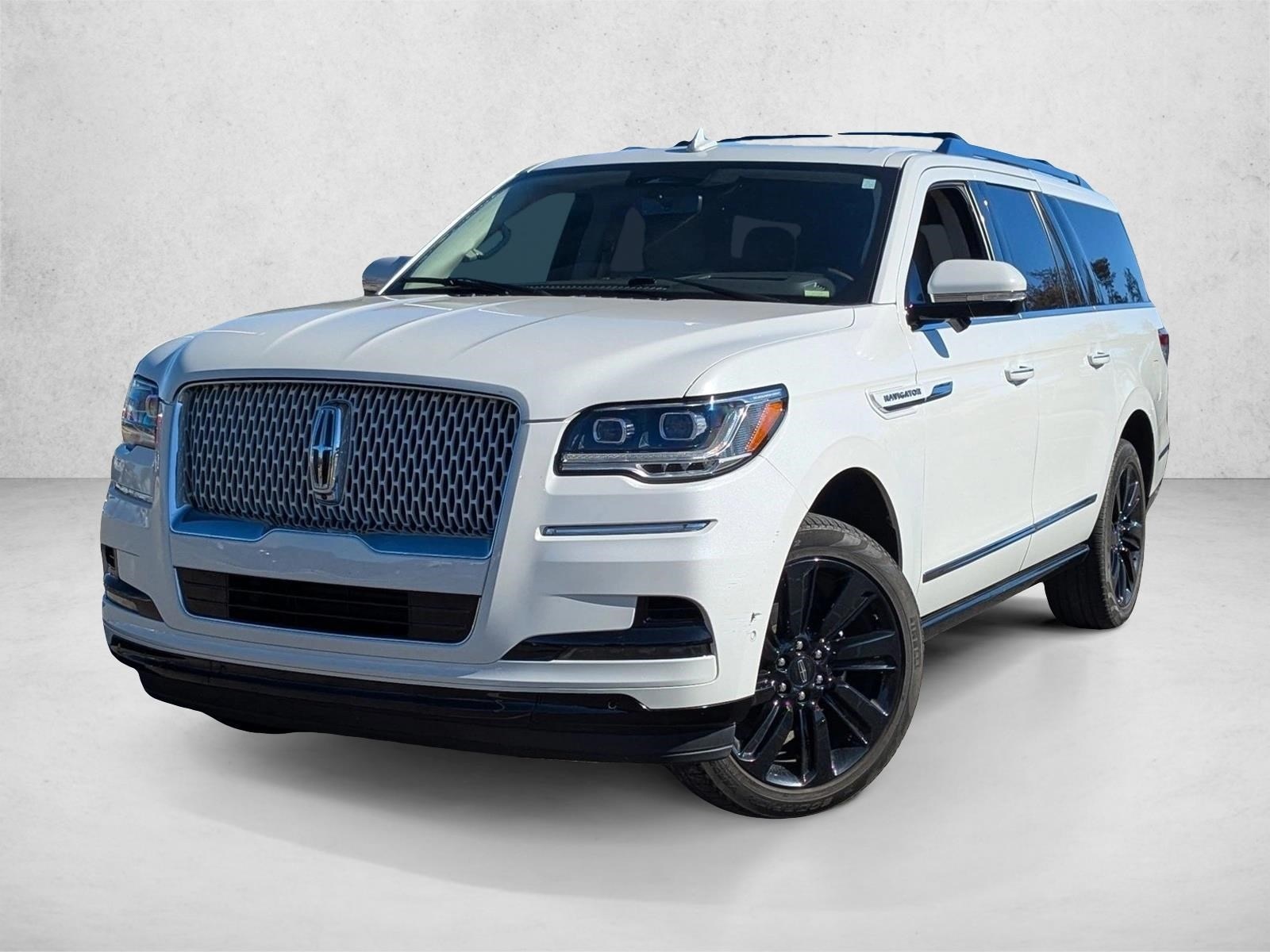 2023 Lincoln Navigator Reserve L's photo