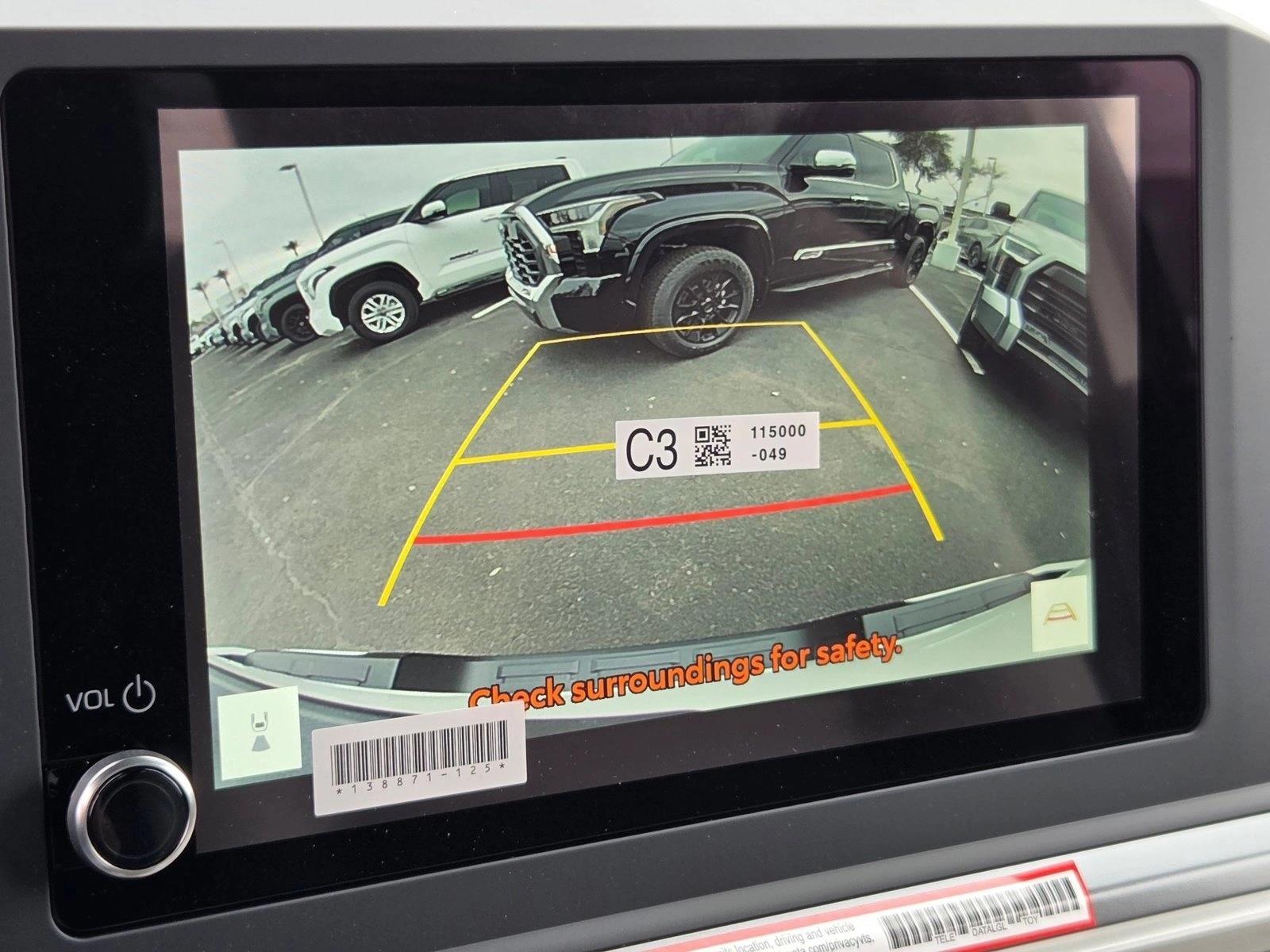 2026 Toyota Tacoma SR5 - Photo 13