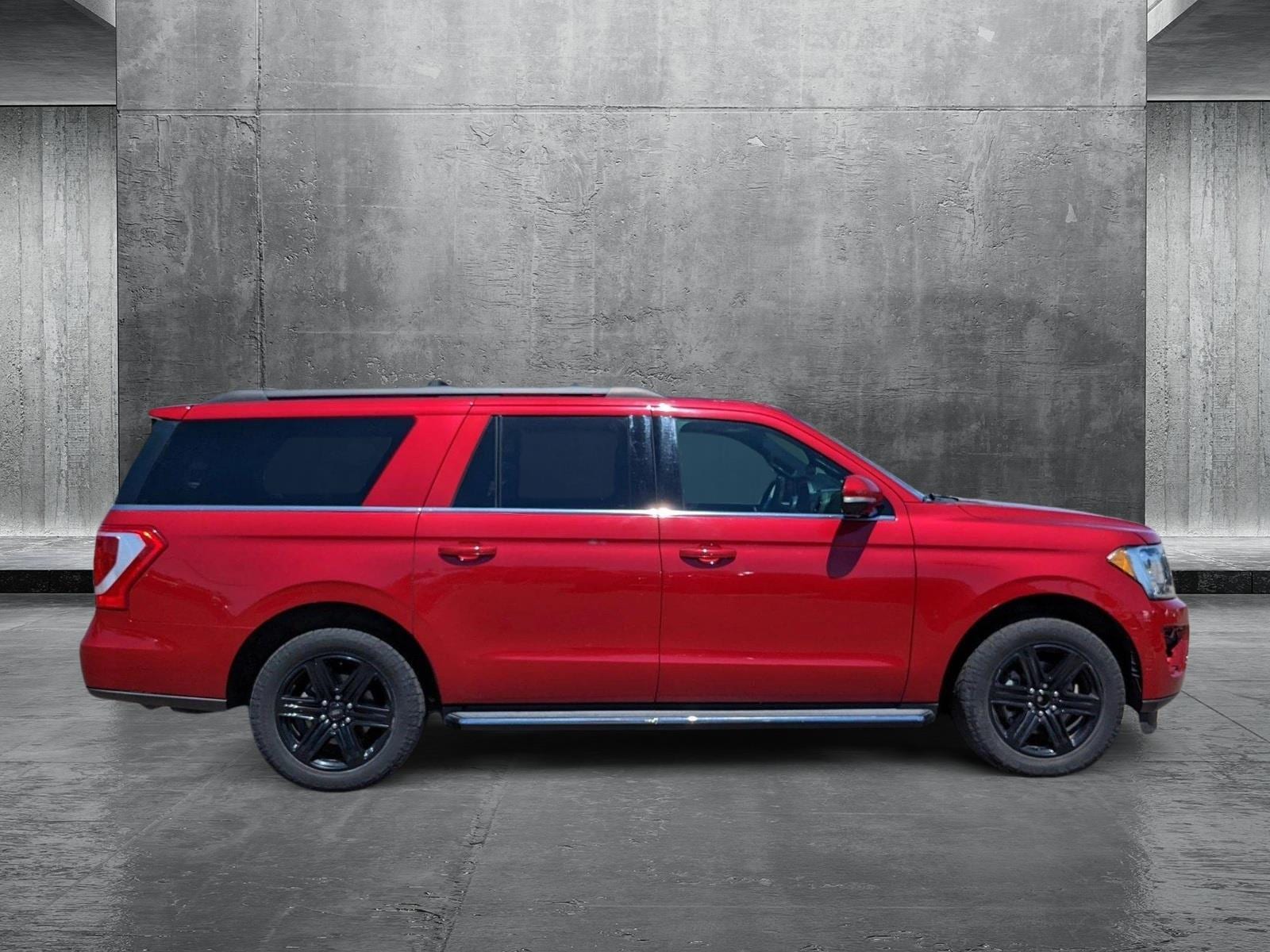 Used 2020 Ford Expedition XLT with VIN 1FMJK1JT2LEA62418 for sale in Tempe, AZ