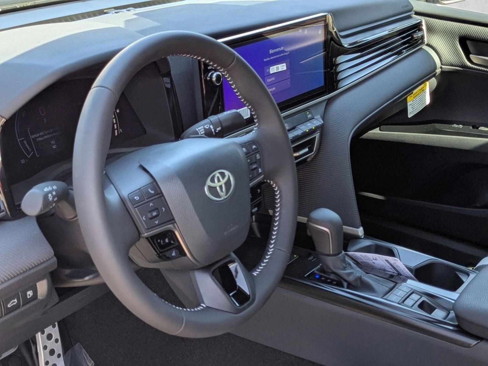 2026 Toyota Camry SE photo 3