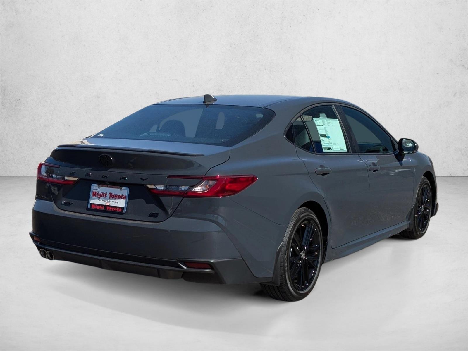 2026 Toyota Camry SE photo 2