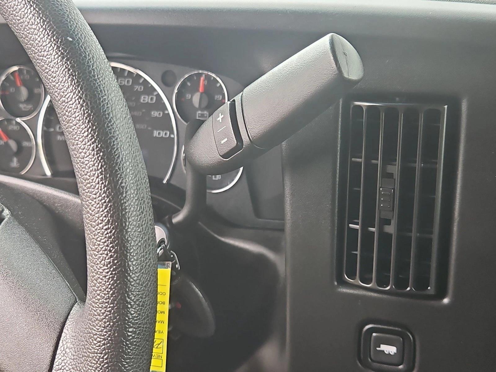 2023 Chevrolet Express Passenger LS - Photo 16