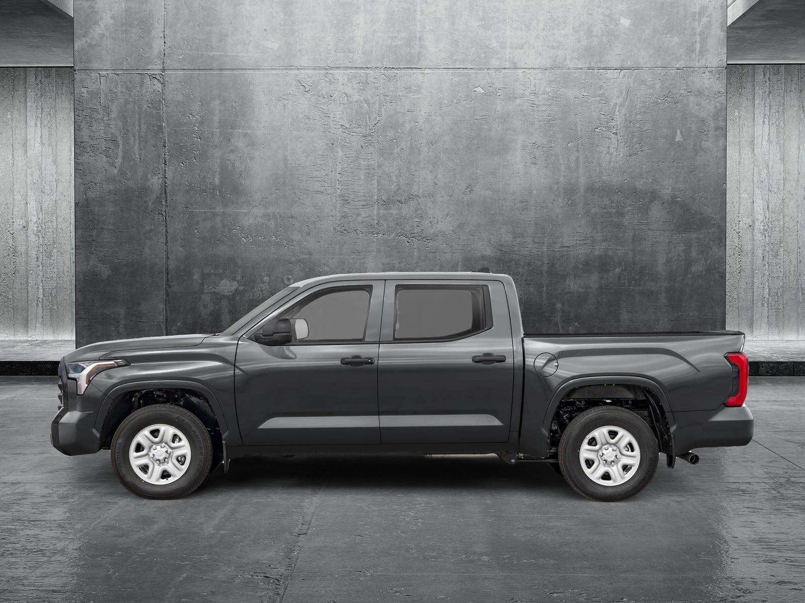 2025 Toyota Tundra SR5 CrewMax photo 3