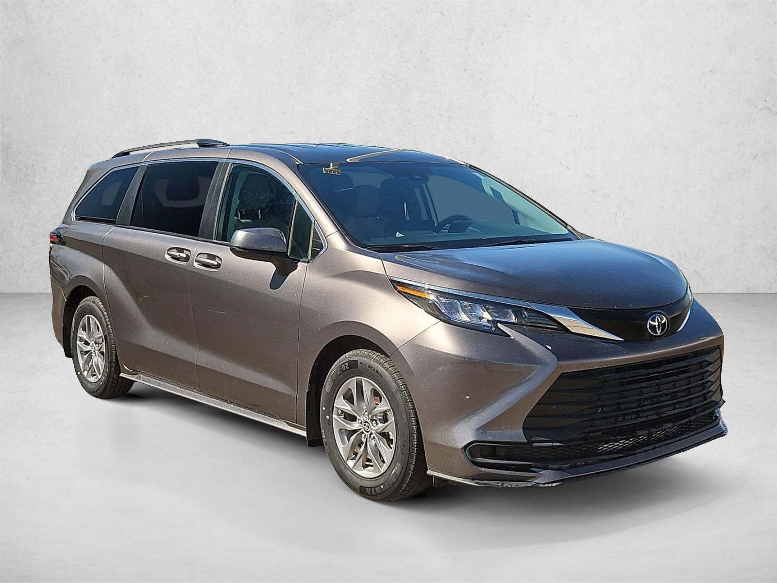Certified 2023 Toyota Sienna LE 8 Passenger Van Passenger Van