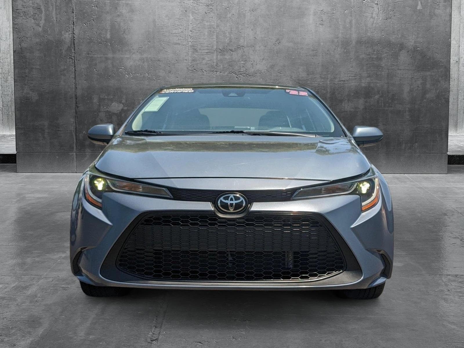 Used 2022 Toyota Corolla LE with VIN 5YFEPMAE3NP343496 for sale in Tempe, AZ