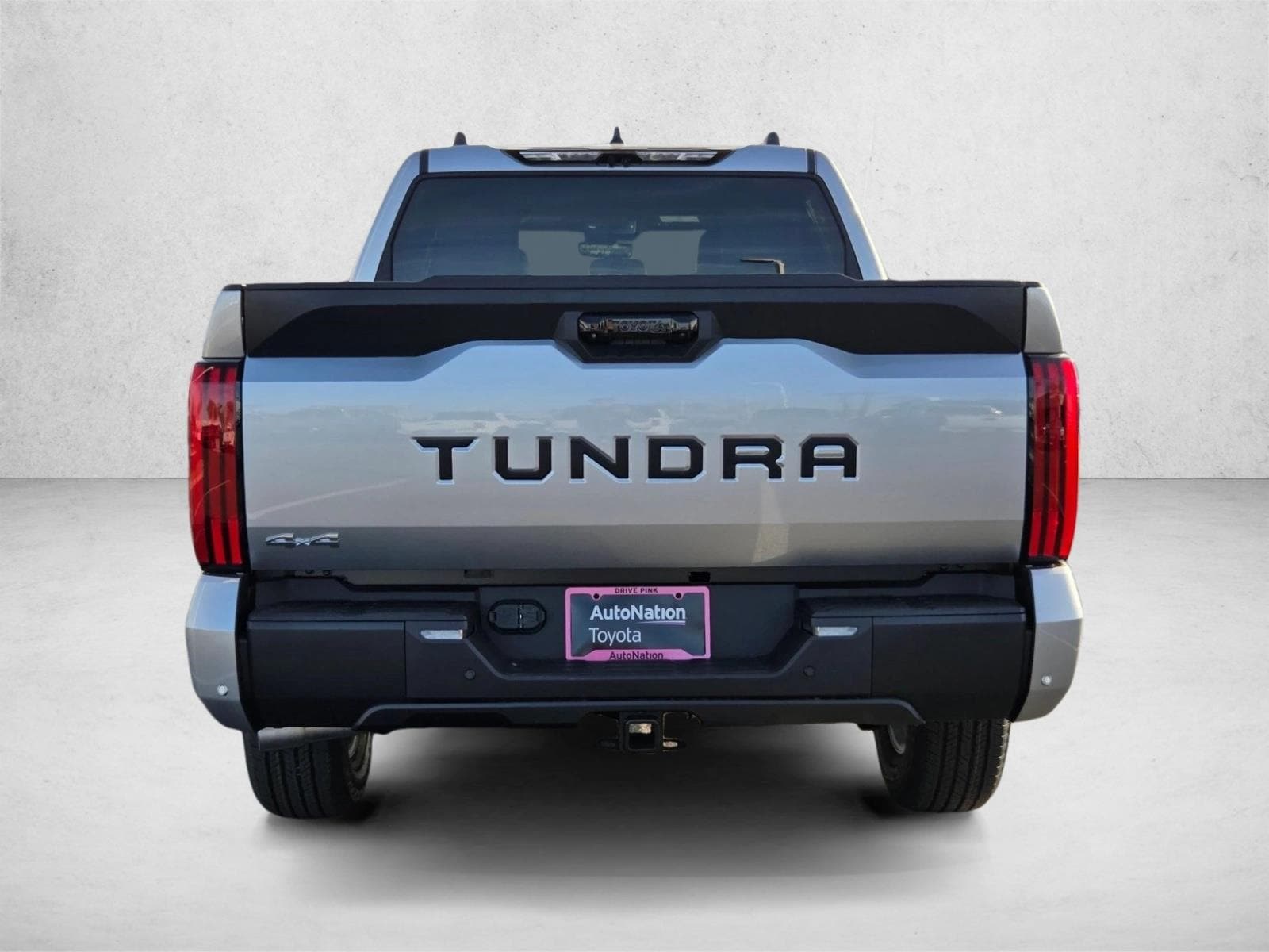 2026 Toyota Tundra SR5 - Photo 8