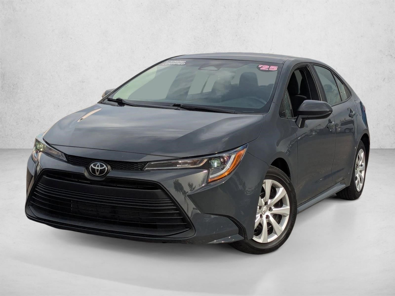 2025 Toyota Corolla LE