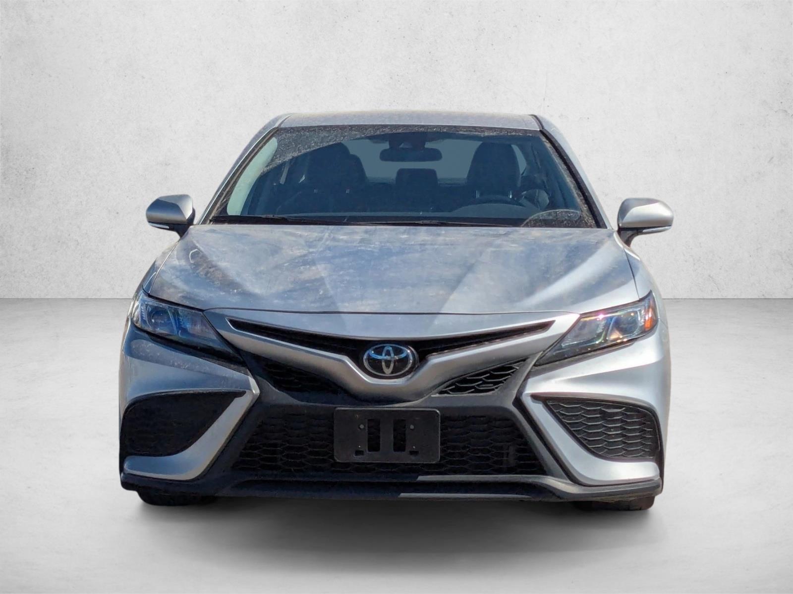 2024 Toyota Camry SE photo 2