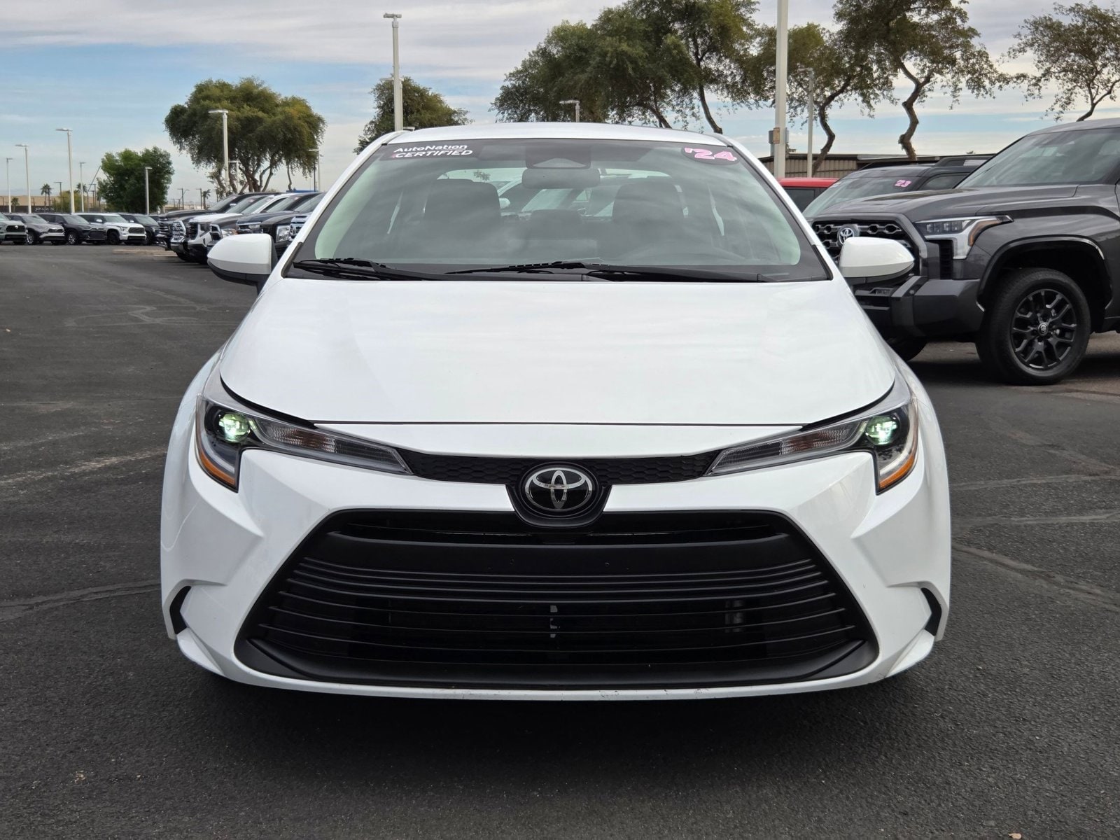 Used 2024 Toyota Corolla LE with VIN 5YFB4MDE6RP161658 for sale in Northfield, Minnesota