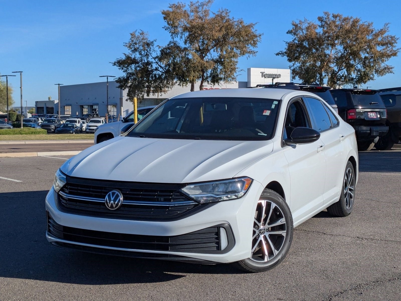 2022 Volkswagen Jetta Sport's photo