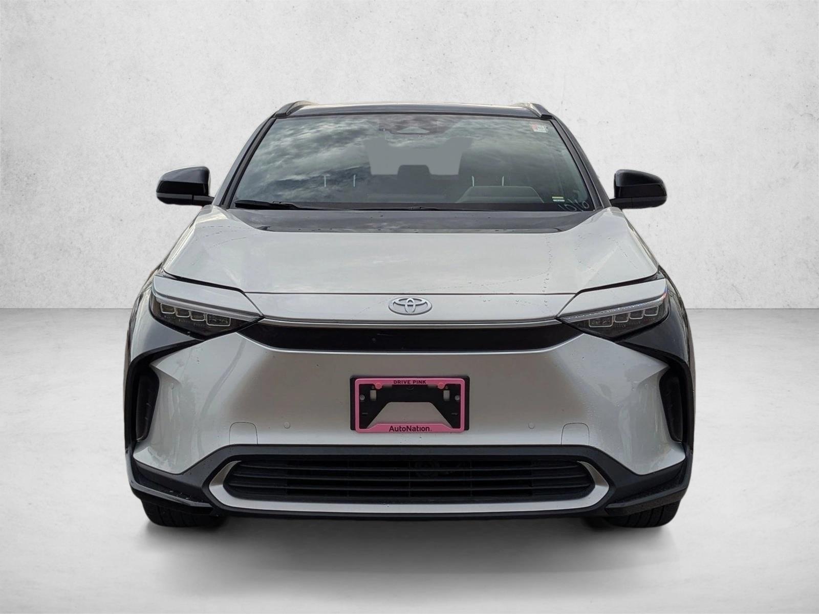 2023 Toyota bZ4X Limited photo 2